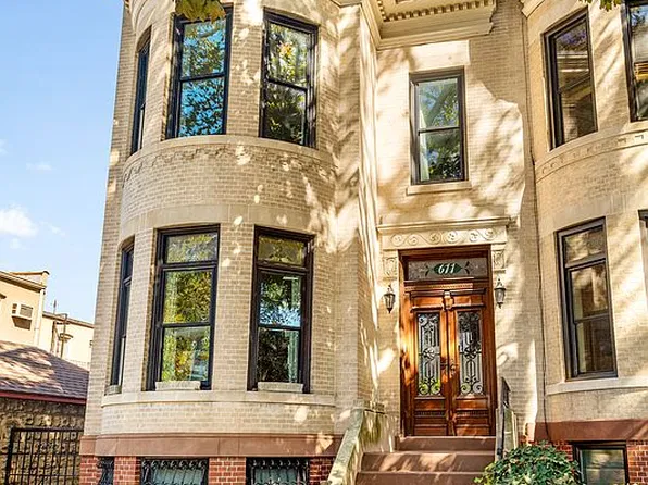 611 76th St, Brooklyn, NY 11209