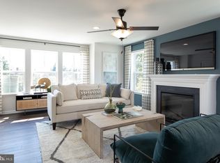 229 Clifton Mnr, Falling Waters, WV 25419