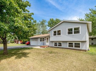 16338 Fishing Ave W, Rosemount, MN 55068