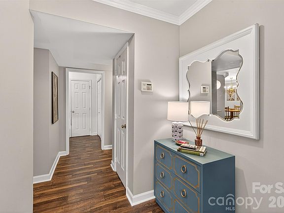 4th image of 3805 Colony Crossing Dr