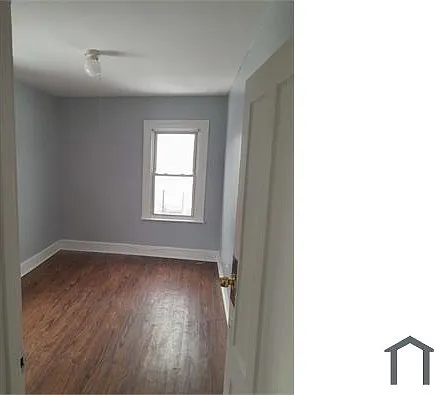 118 1/2 Babcock St #2 — Photo 12