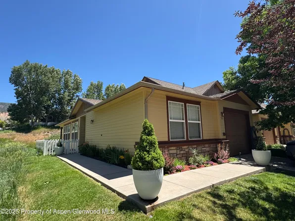 390 Maroon Ct, New Castle, CO 81647