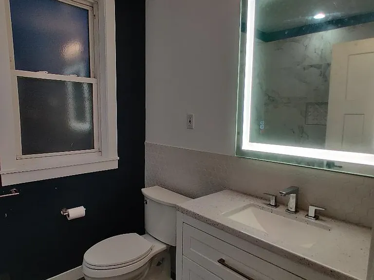 5928 N Melvina Ave #2 — Photo 3