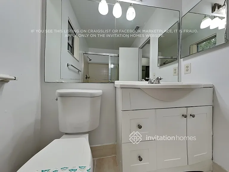 9912 NW 9th Ct — Photo 12