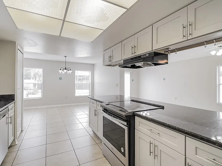 11904 Atlin Dr — Photo 8