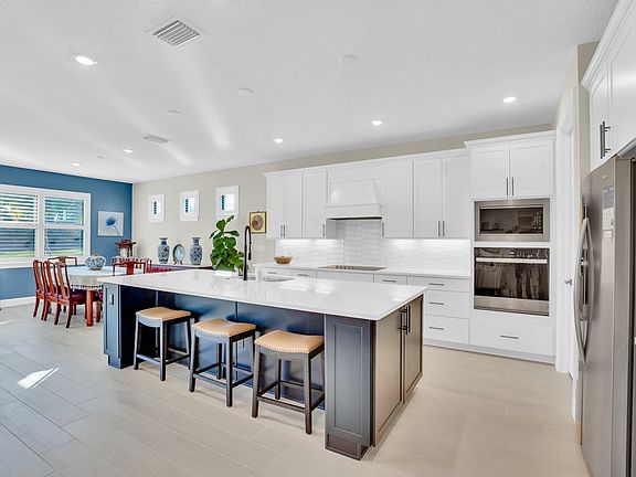 5th image of 3922 White Alder Way