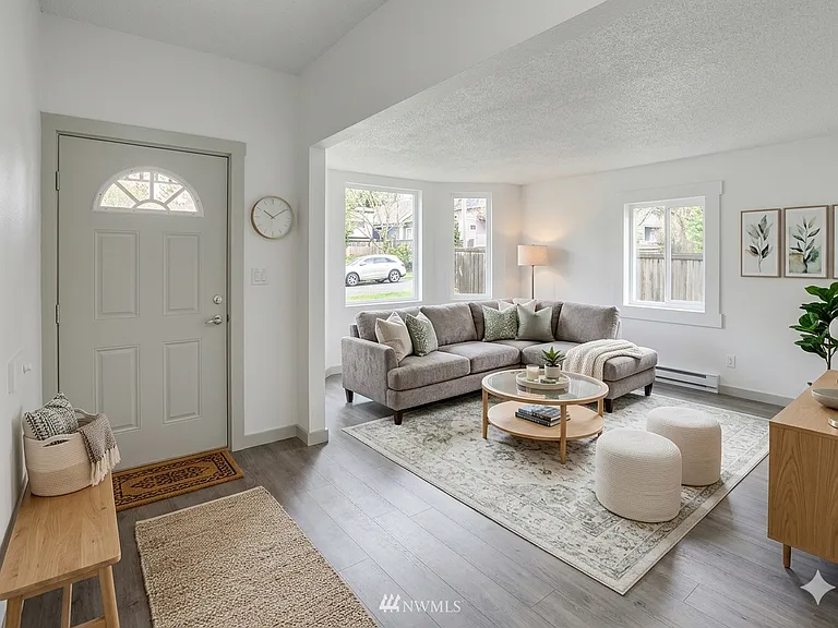 816 21st Ave — Photo 3