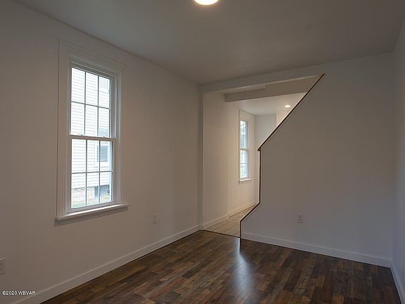 5th image of 200 N Montour St