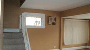 4th image of 483 Winspear Ave