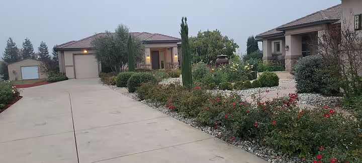 1st image of 9839 Trailhead Ct