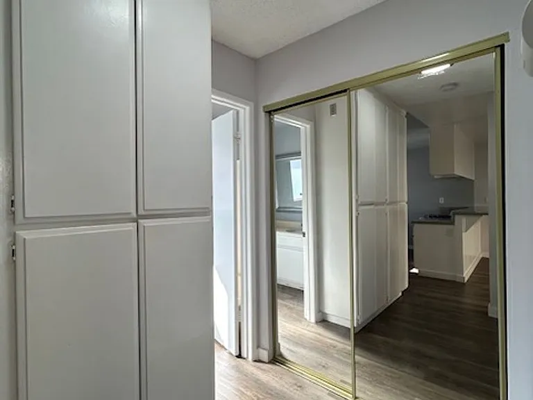 1308 W 225th St #10 — Photo 6