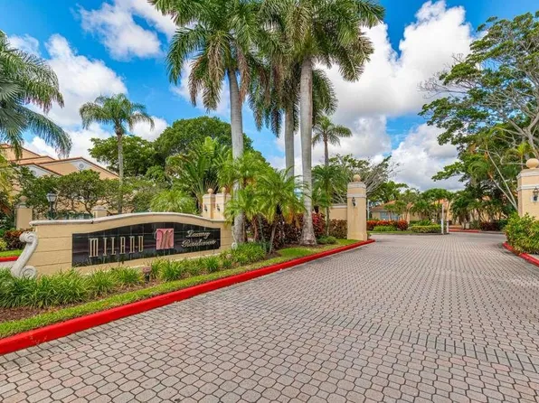 1743 Village Blvd, West Palm Beach, FL