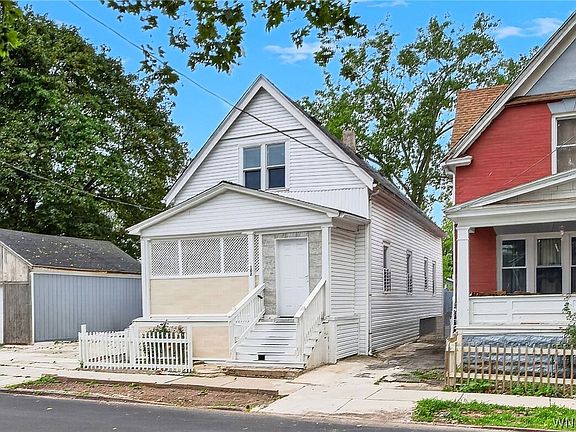 3rd image of 102 Wende St