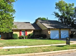 2009 Rushing Springs Trl, Edmond, OK 73013