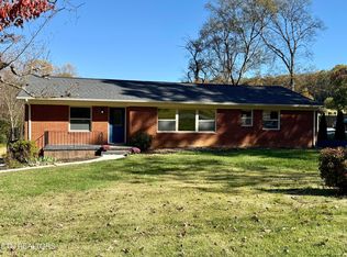 424 Bridge View Rd, Knoxville, TN 37914