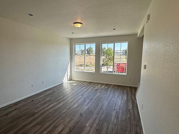 5th image of 4225 Marblewood Dr