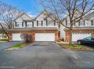 8728 W Ballard Rd, Des Plaines, IL 60016