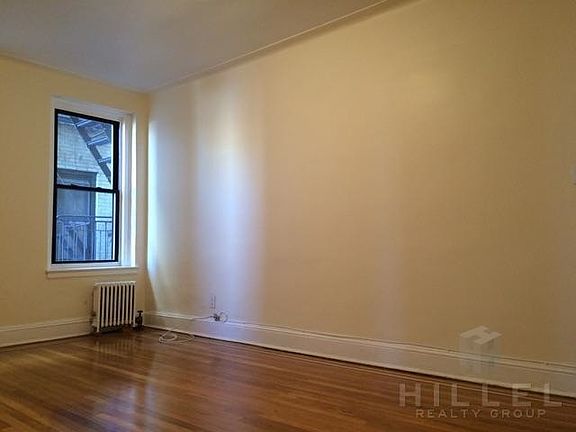 3rd image of 4309 47th Ave APT 3M