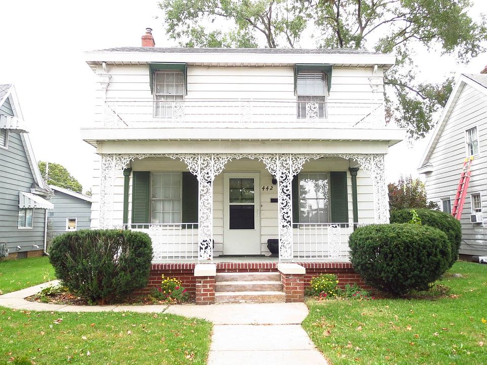 1st image of 442 S Gladstone Ave
