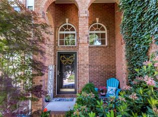 8224 Chatham Oaks Dr, Concord, NC 28027