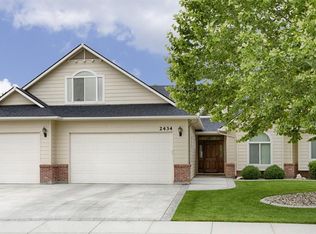 2434 E Swindell Dr, Meridian, ID 83646