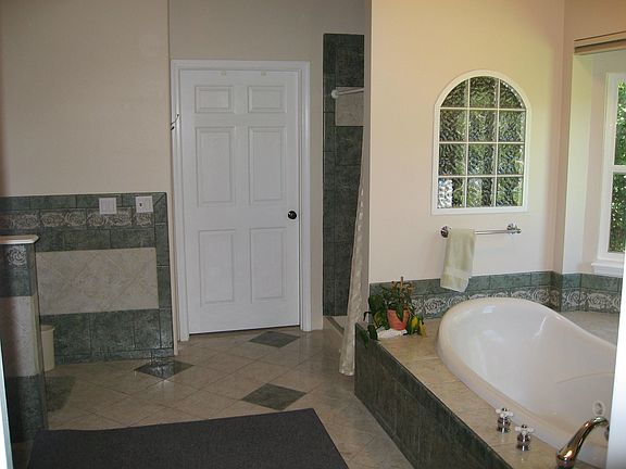 On-suite master bath