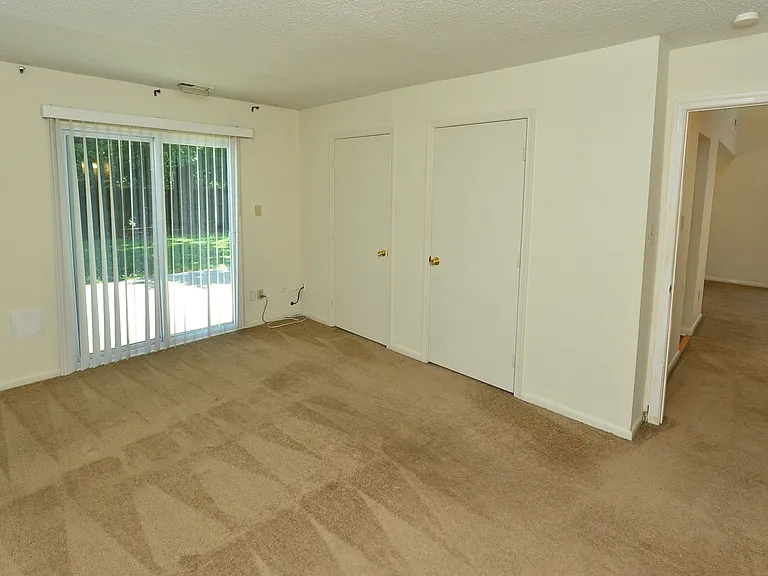 1548 Beachview Dr — Photo 15