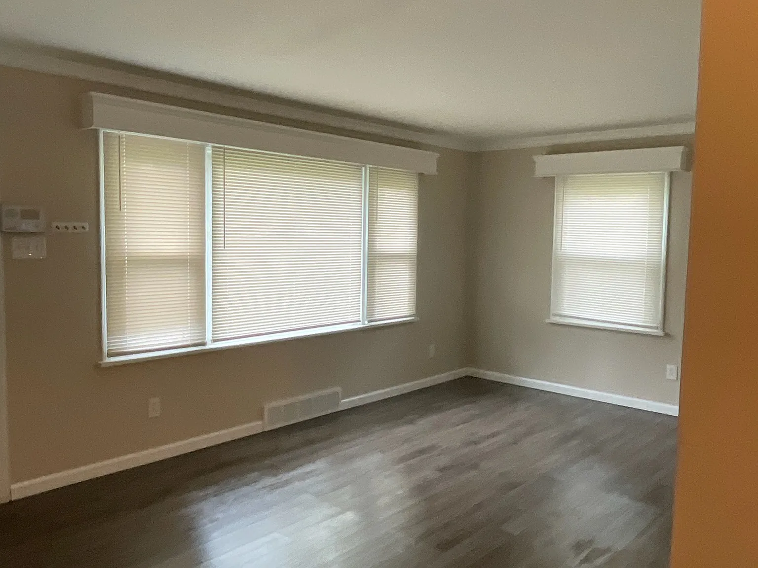 2 bed, 1131 sqft, $1,600 — Photo 3