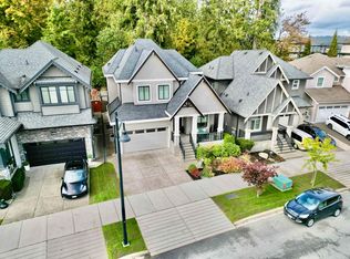 16459 63rd Ave, Surrey, BC V3S2V2