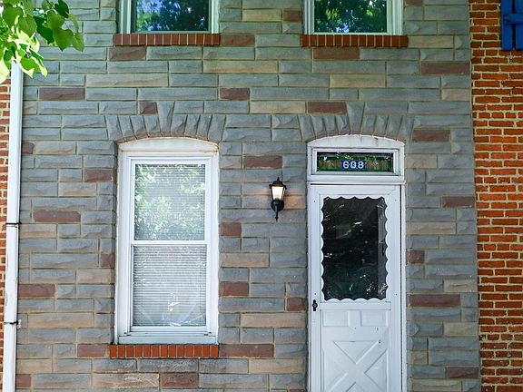 2nd image of 608 S Milton Ave
