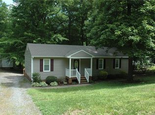 13806 Buck Rub Dr, Midlothian, VA 23112