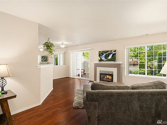 5th image of 4802 Nassau Ave NE APT 22