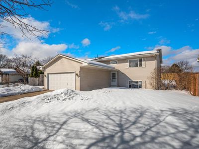7578 Homestead Ave S, Cottage Grove, MN, 55016