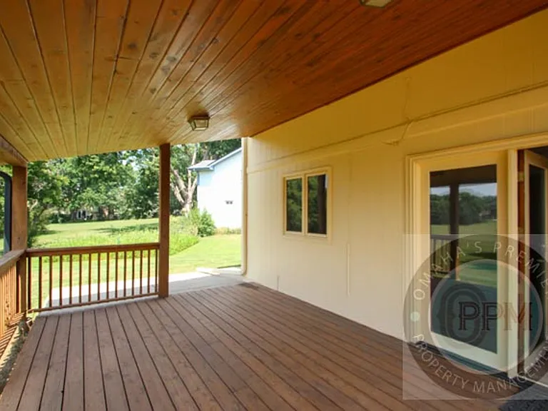 5614 N 116th Avenue Cir — Photo 36