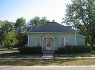 207 E 1st St, Delphos, KS 67436