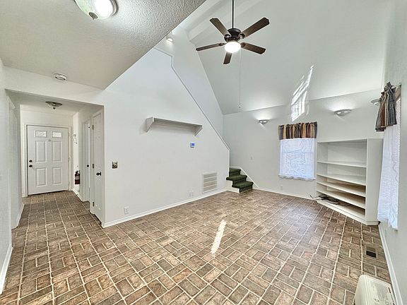 5th image of 171 Madison 2415 St #2415
