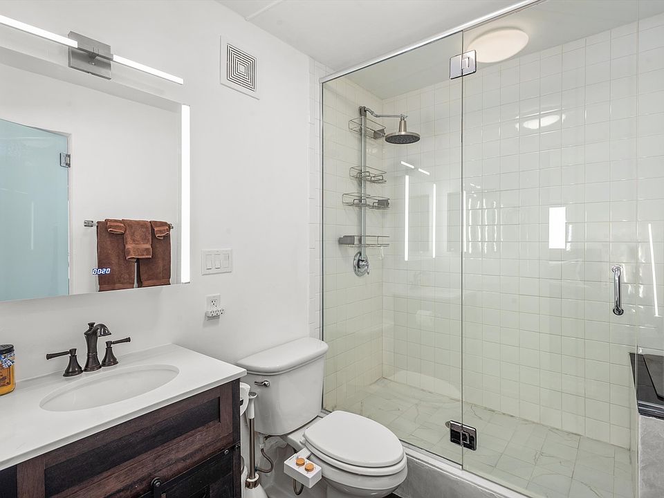 1st image of 1317 Vine St #1317