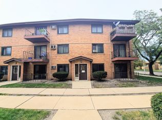 6041 W 64th Pl, Chicago, IL 60638