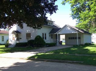 112 S Ridge St, Shannon, IL 61078