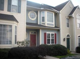 103 Cambridge Cmns, Middletown, CT 06457