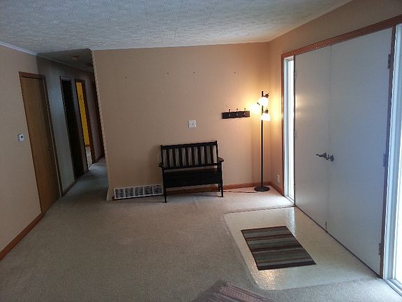 5th image of 3324 Broadmore Dr