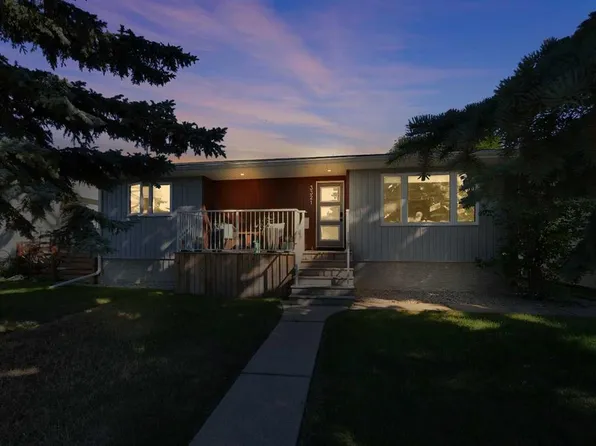 3321 W 44a Ave, Red Deer, AB T4N 3J6