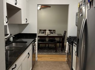 1040 W Dresden Dr, Morris, IL 60450