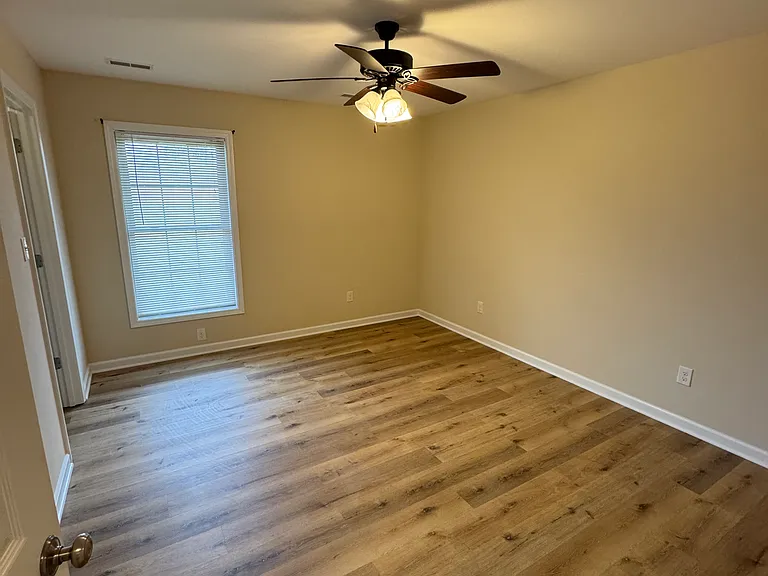 2640 Watson Dr — Photo 10
