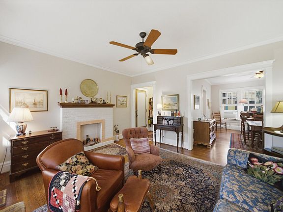 3rd image of 1133 Maple Ave APT 3E