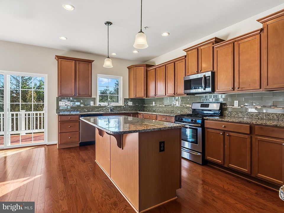 1st image of 7711 Gaston Place Gln
