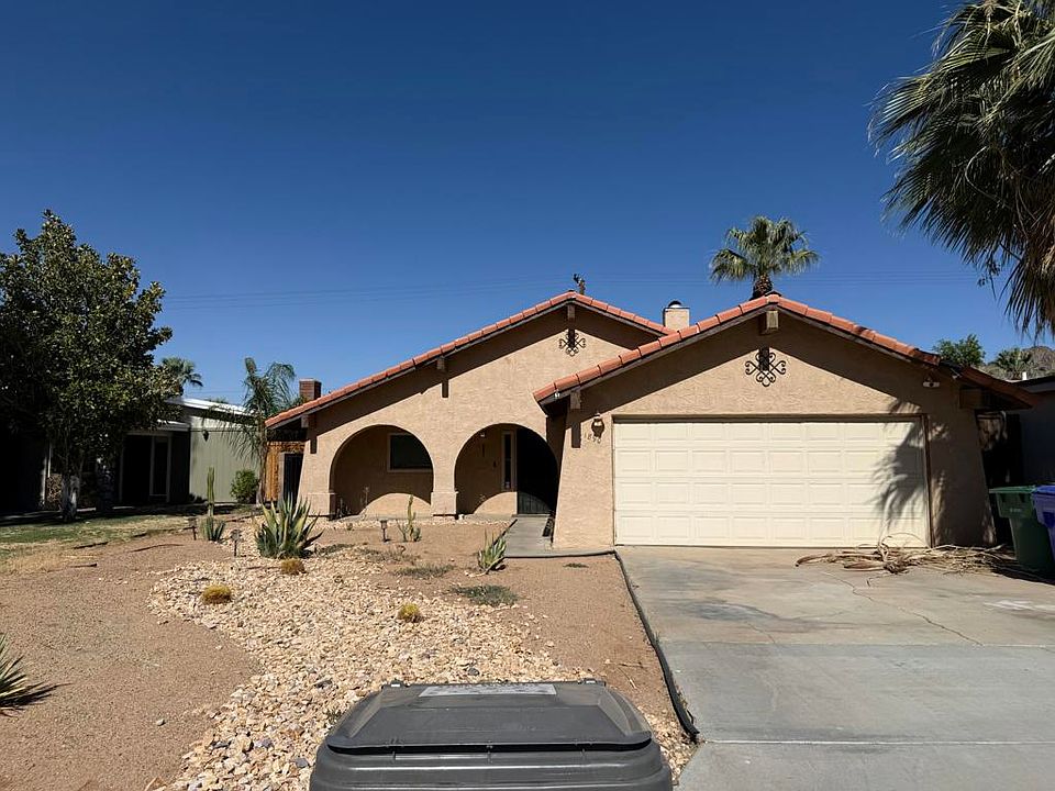 1st image of 51890 Avenida Villa