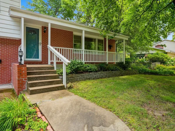 200 Rockingham Dr, Columbia, MO 65203
