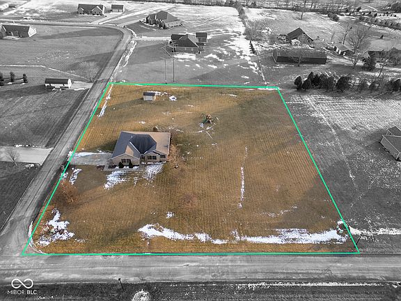 2nd image of 1945 N Wade Ave