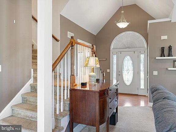 5th image of 114 Avalon Ln